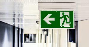 usciuta di sicurezza_pexels-monicore-134065