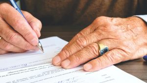 firma contratto norma legge